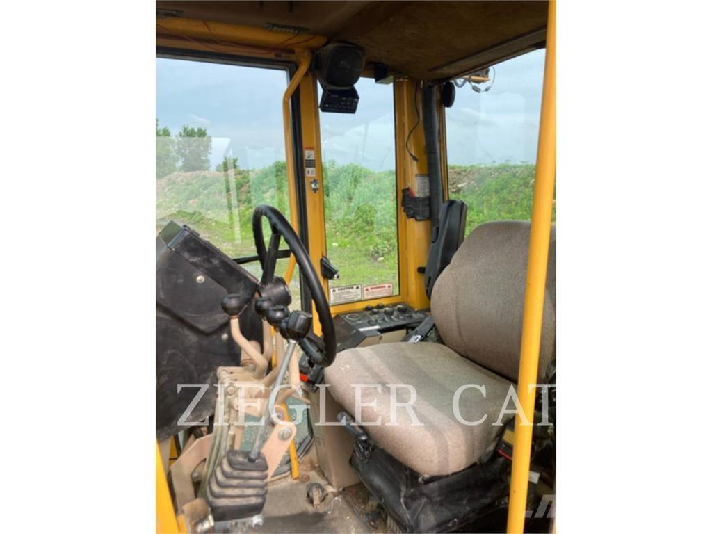 John Deere & CO. 770CH Grejdry