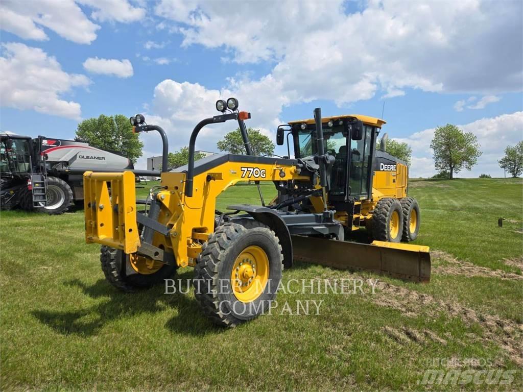 John Deere & CO. 770G Grejdry
