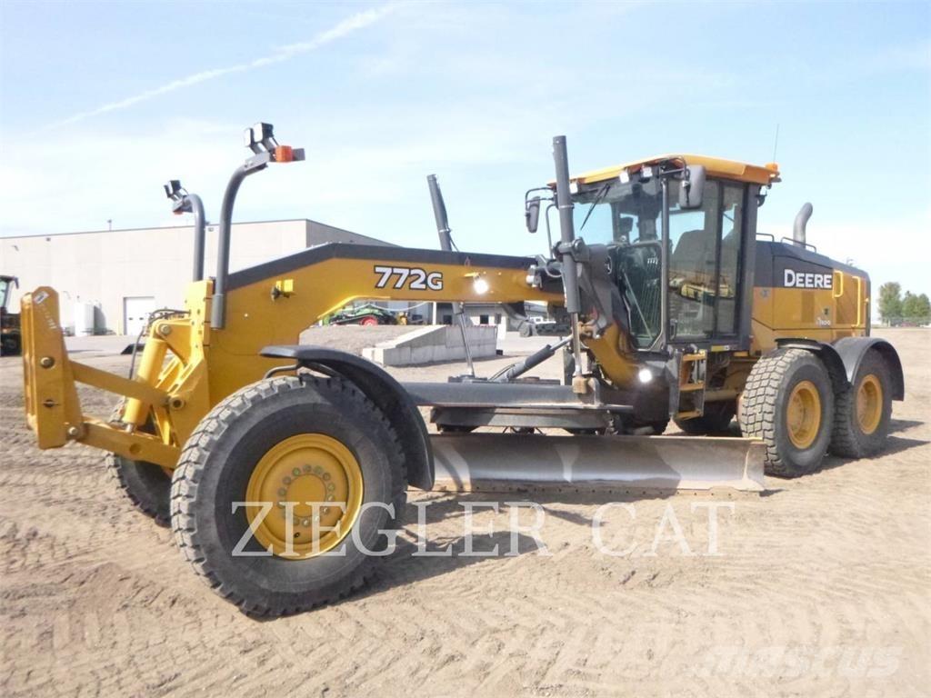 John Deere & CO. 772 G Grejdry