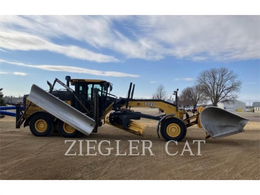 John Deere & CO. 772G Grejdry