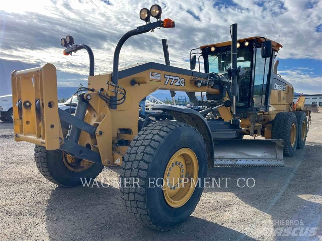 John Deere & CO. 772G Grejdry