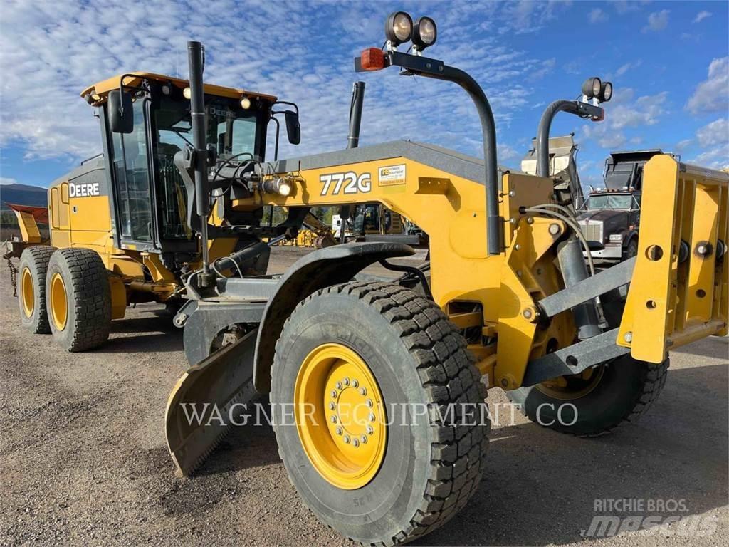 John Deere & CO. 772G Grejdry