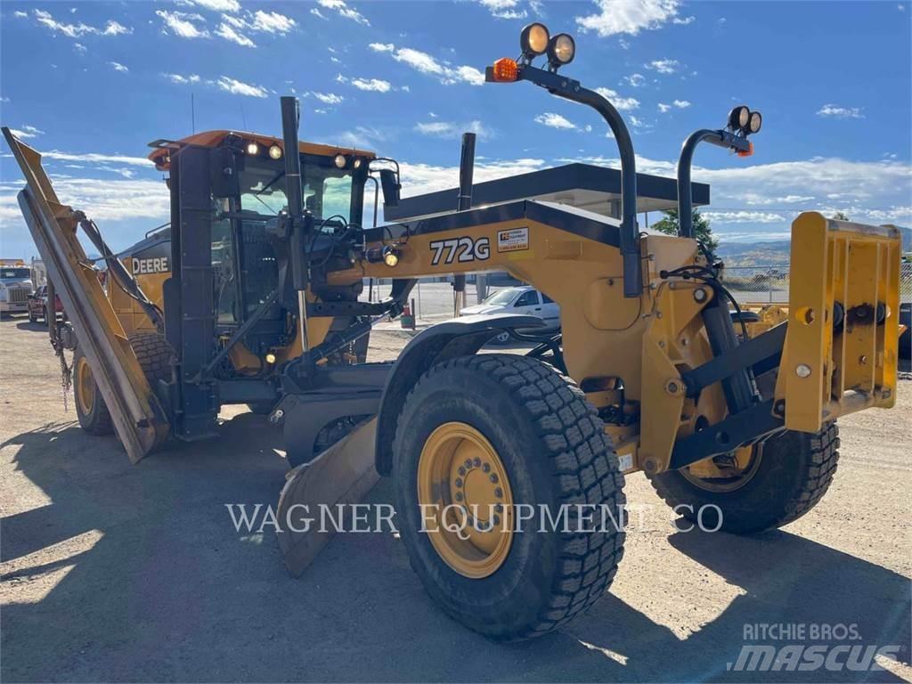 John Deere & CO. 772G Grejdry