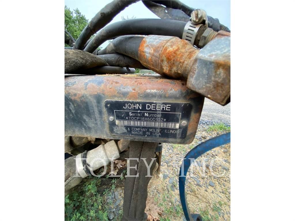 John Deere CP18 Silniční frézy