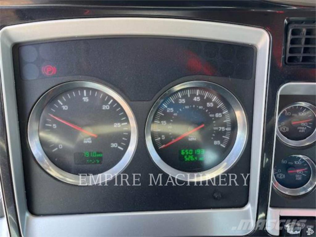 Kenworth (OBSOLETE) T800 Motory