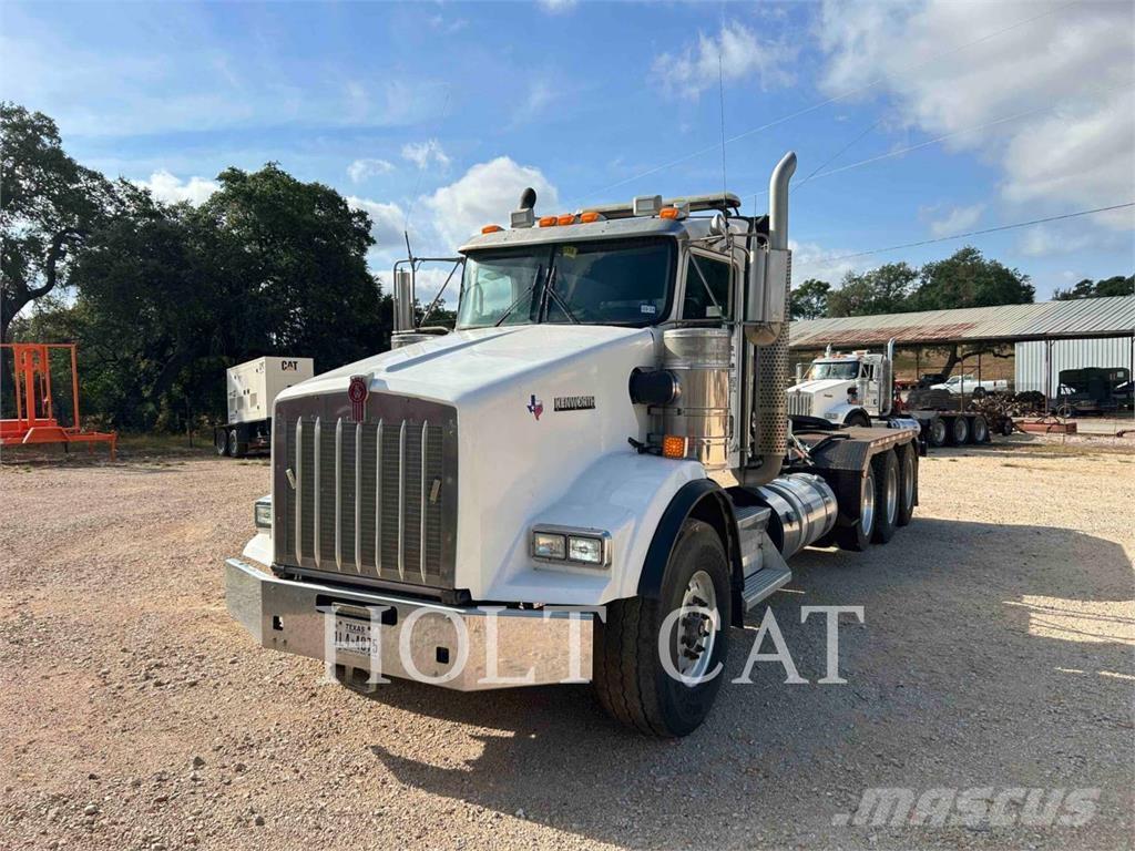 Kenworth T800 Další