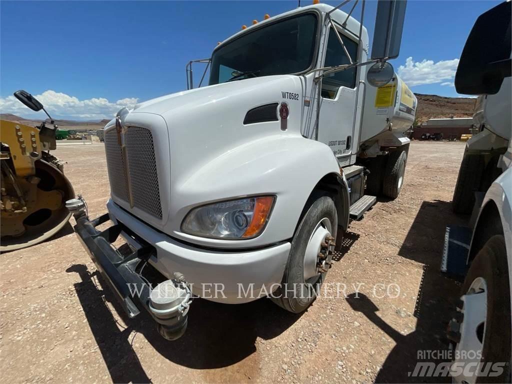 Kenworth WT2000 A Cisternové vozy