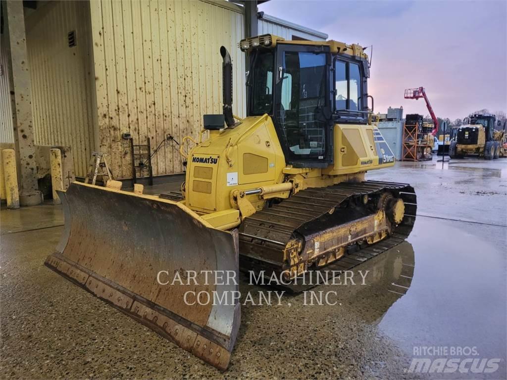 Komatsu D51 PXI Pásové dozery
