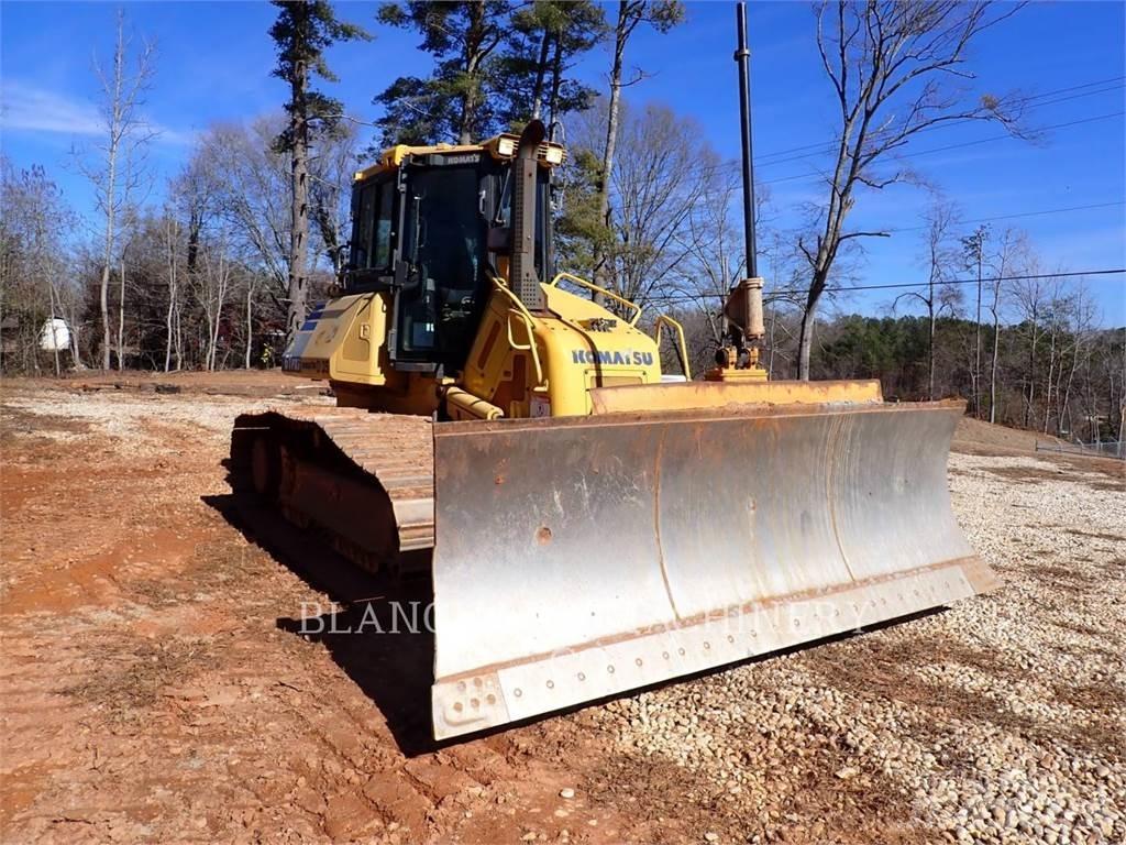 Komatsu D61PX-23 Pásové dozery