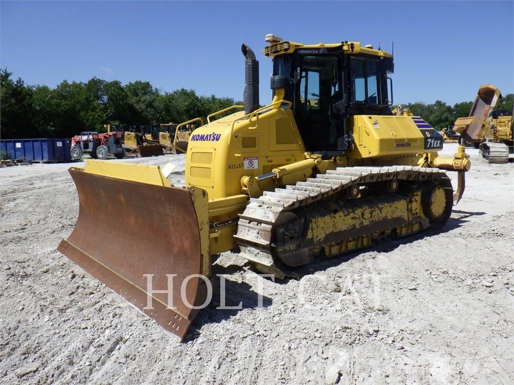 Komatsu D71EX-24 Pásové dozery