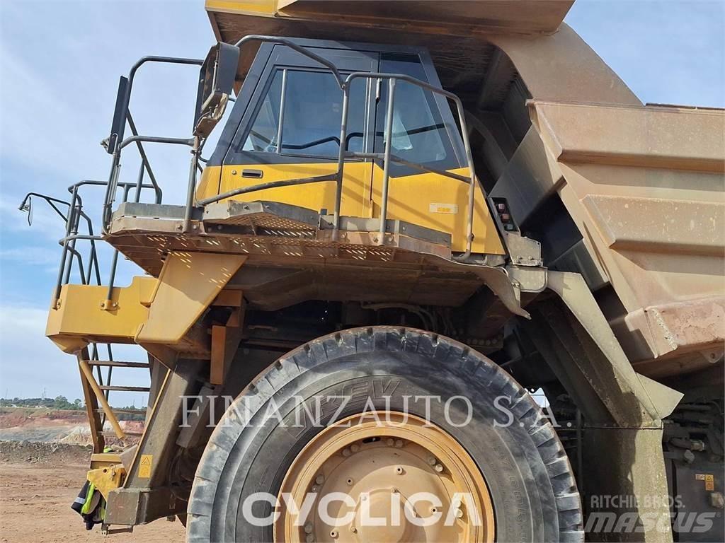 Komatsu HD785-7 Kloubové dempry