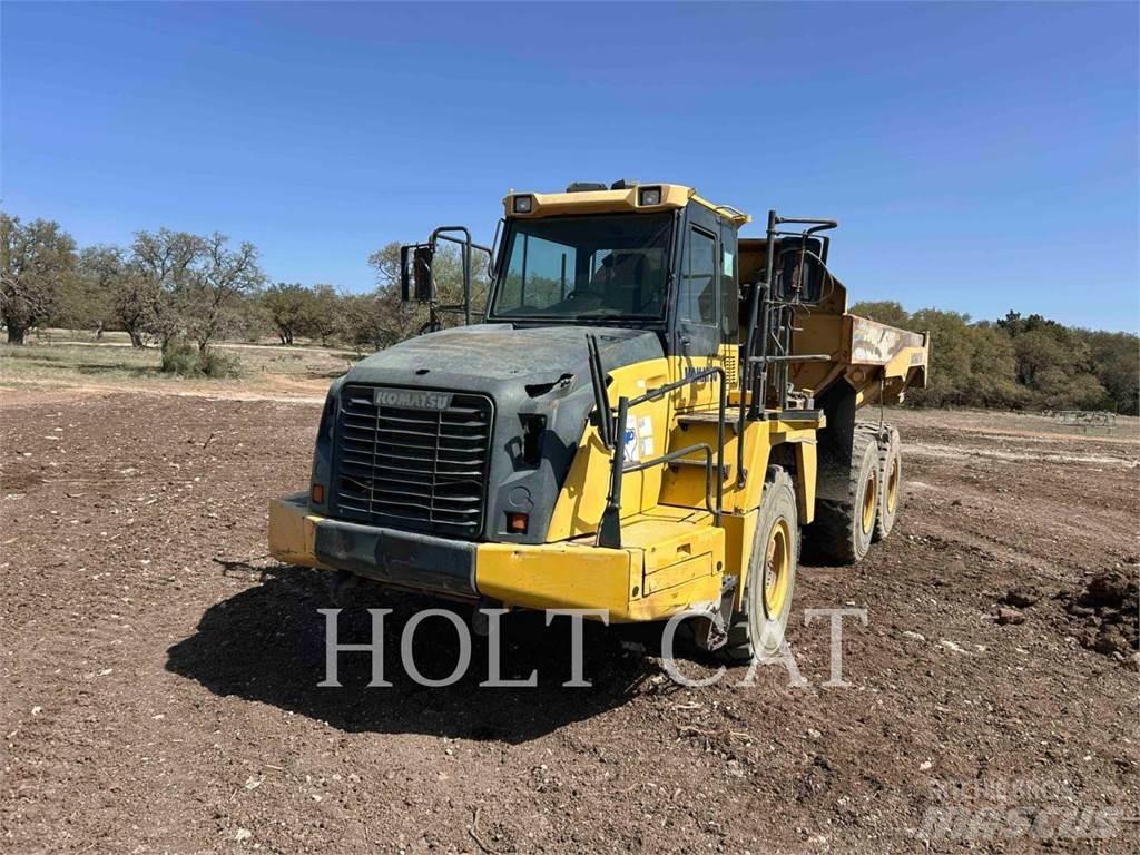 Komatsu HM300 Kloubové dempry