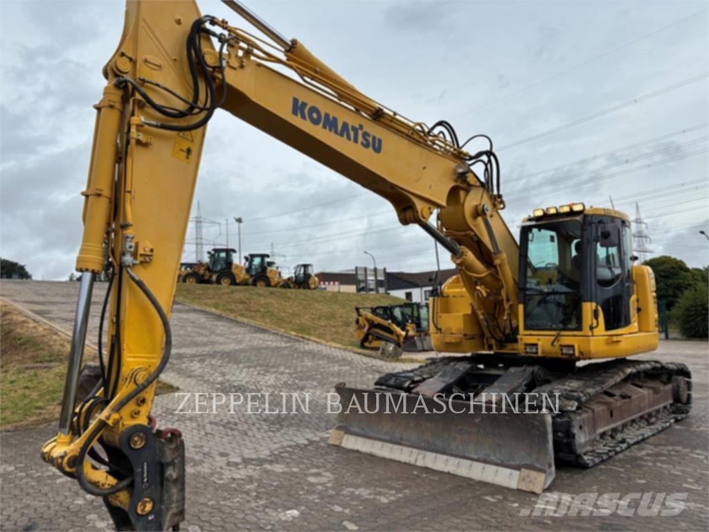Komatsu PC228 Pásová rýpadla