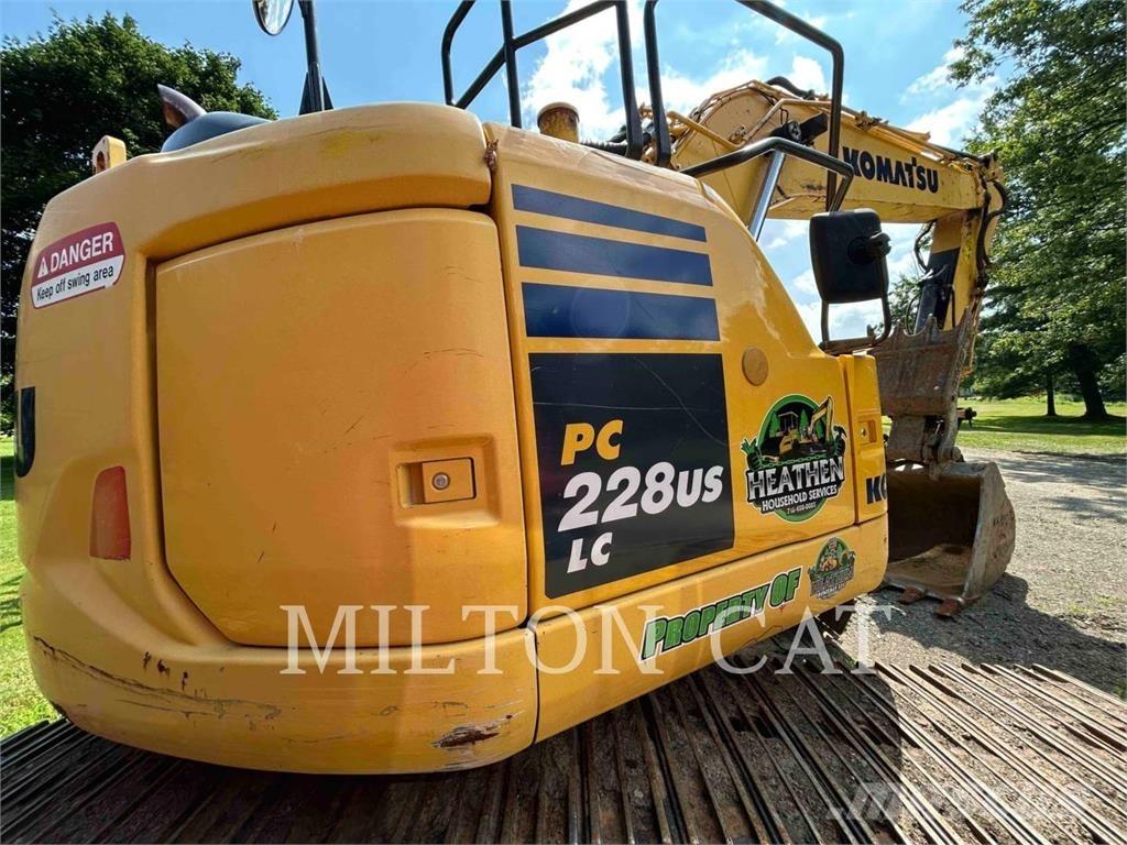 Komatsu PC228USLC-10 Pásová rýpadla