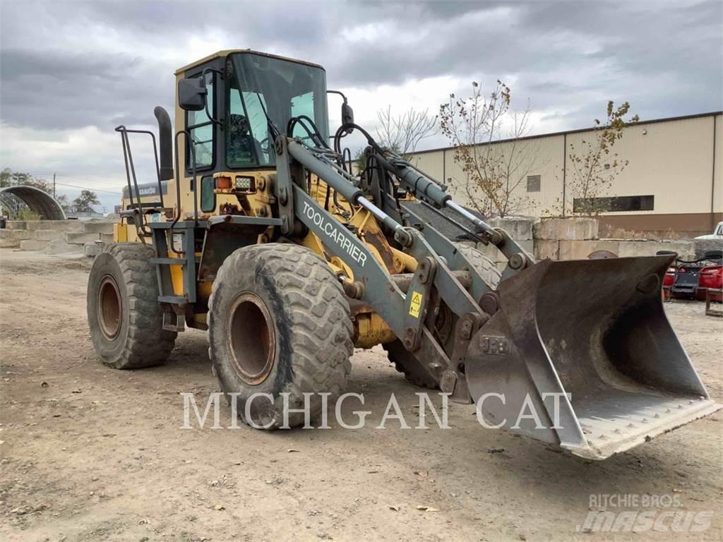 Komatsu WA250-3 Kolové nakladače