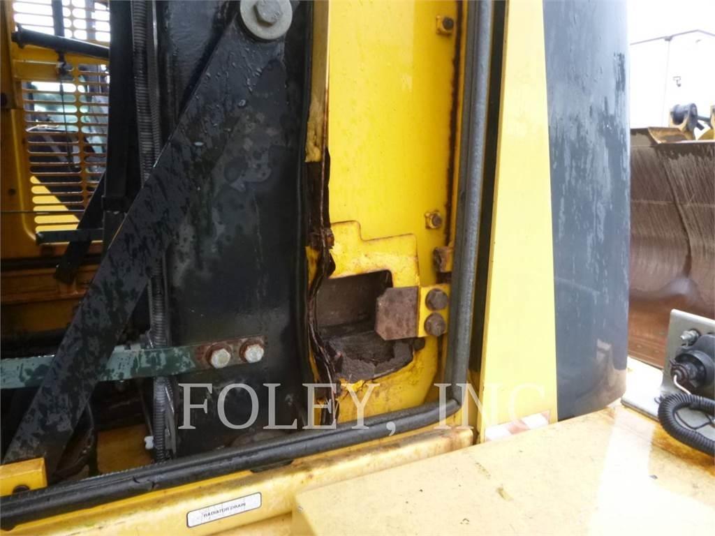 Komatsu WA250-5L Kolové nakladače