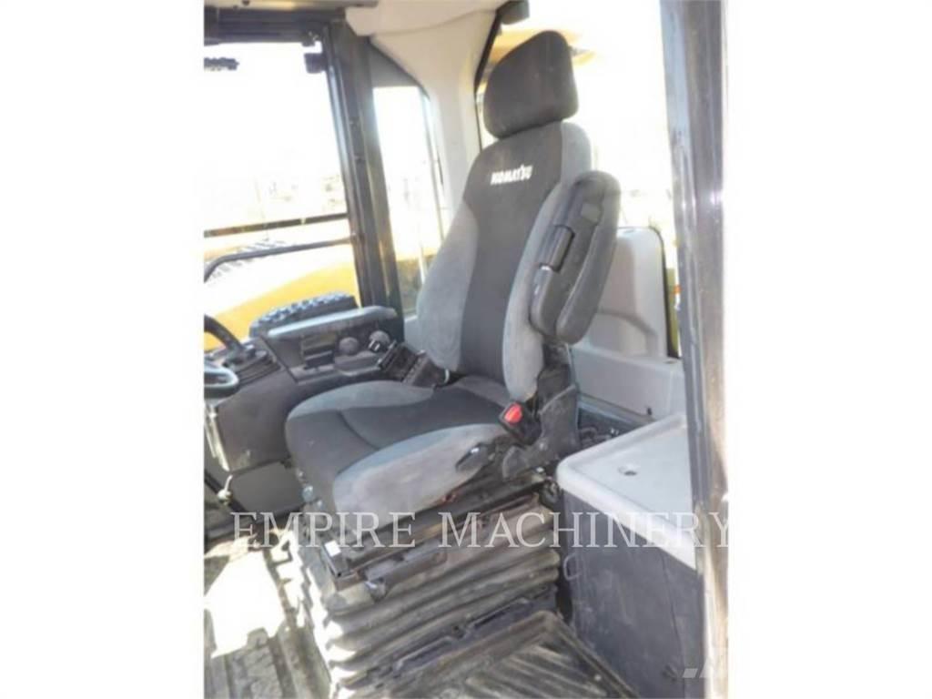 Komatsu WA380 Kolové nakladače