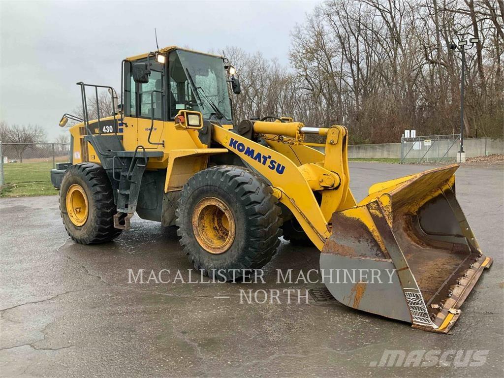 Komatsu WA430 Kolové nakladače