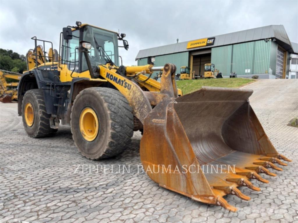 Komatsu WA470-7 Kolové nakladače