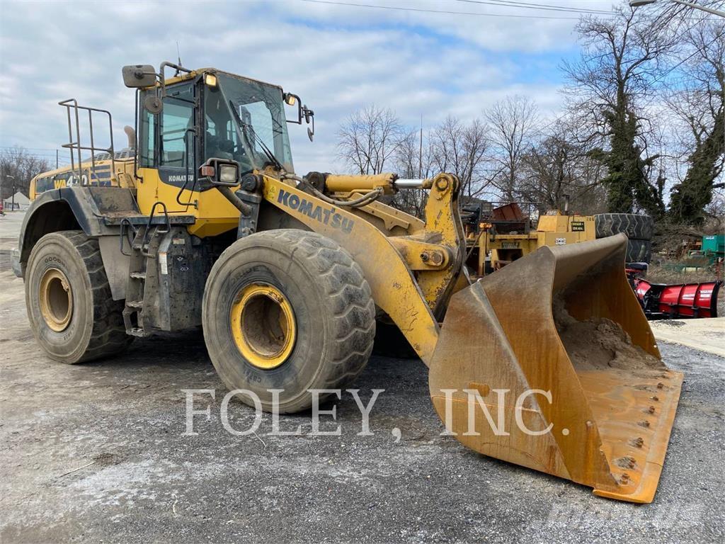 Komatsu WA470-8 Kolové nakladače