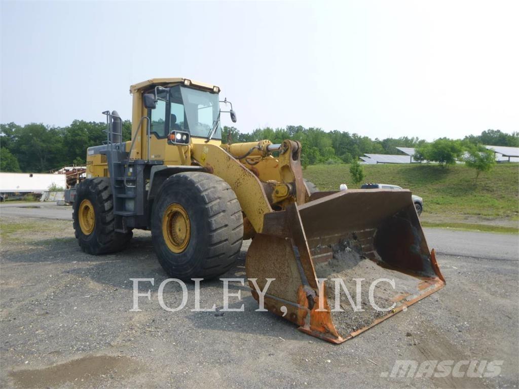Komatsu WA500-3 Kolové nakladače