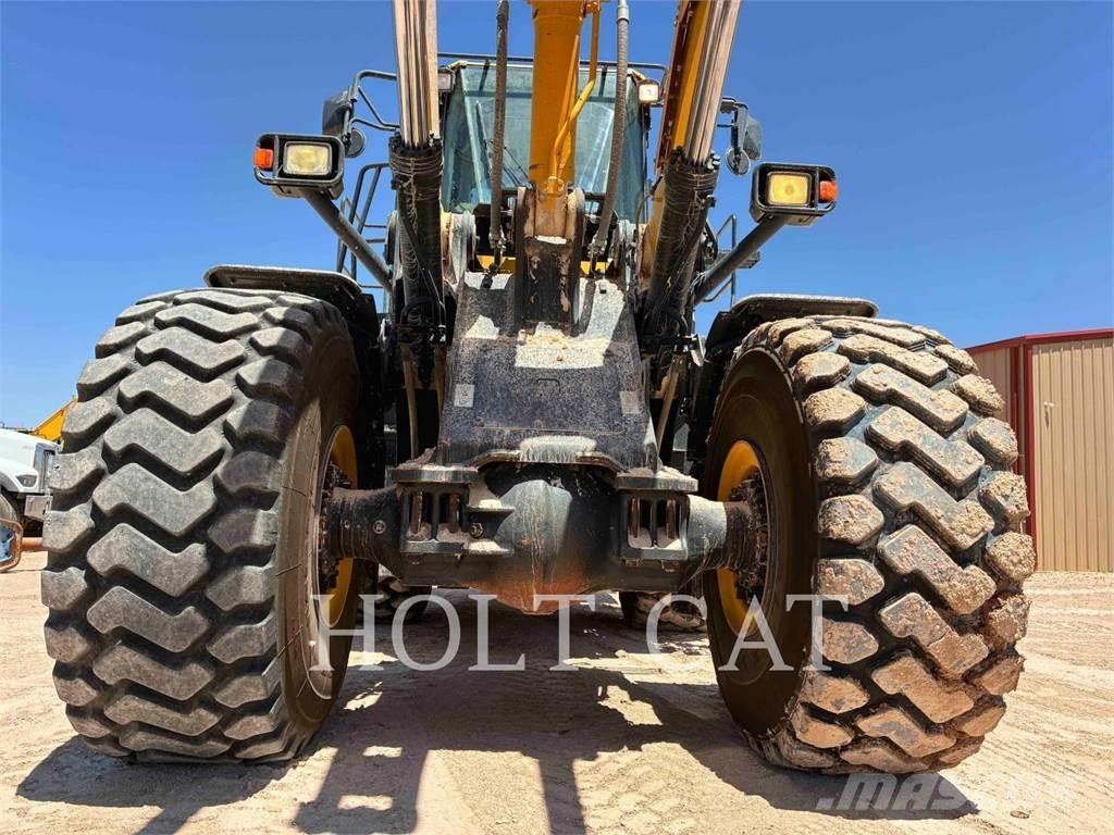 Komatsu WA500-8 Kolové nakladače