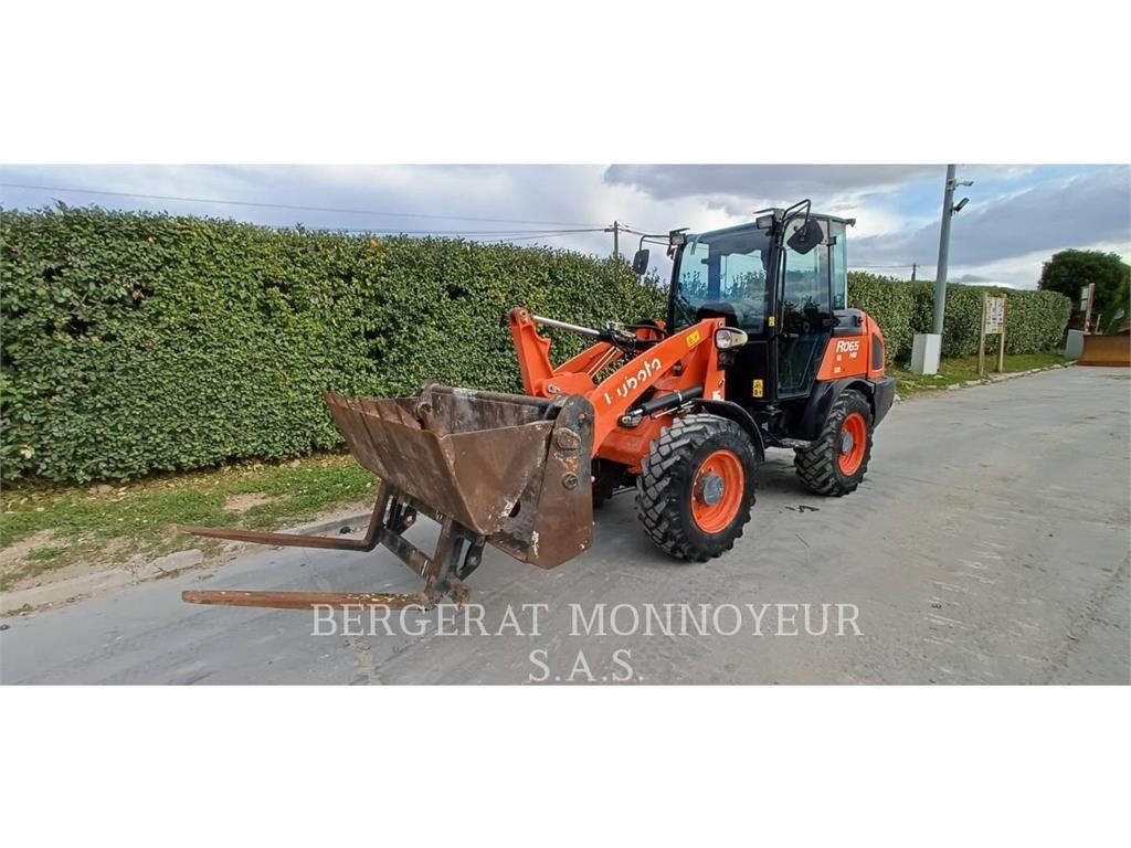 Kubota R065 Kolové nakladače