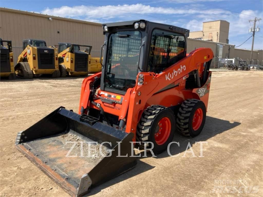 Kubota SSV65 Smykem řízené nakladače