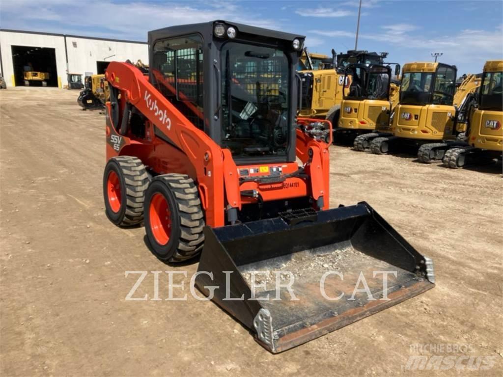 Kubota SSV65 Smykem řízené nakladače