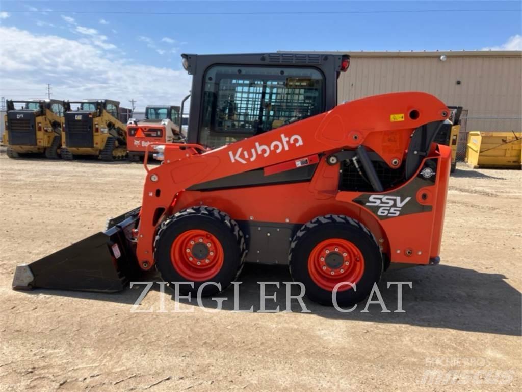 Kubota SSV65 Smykem řízené nakladače