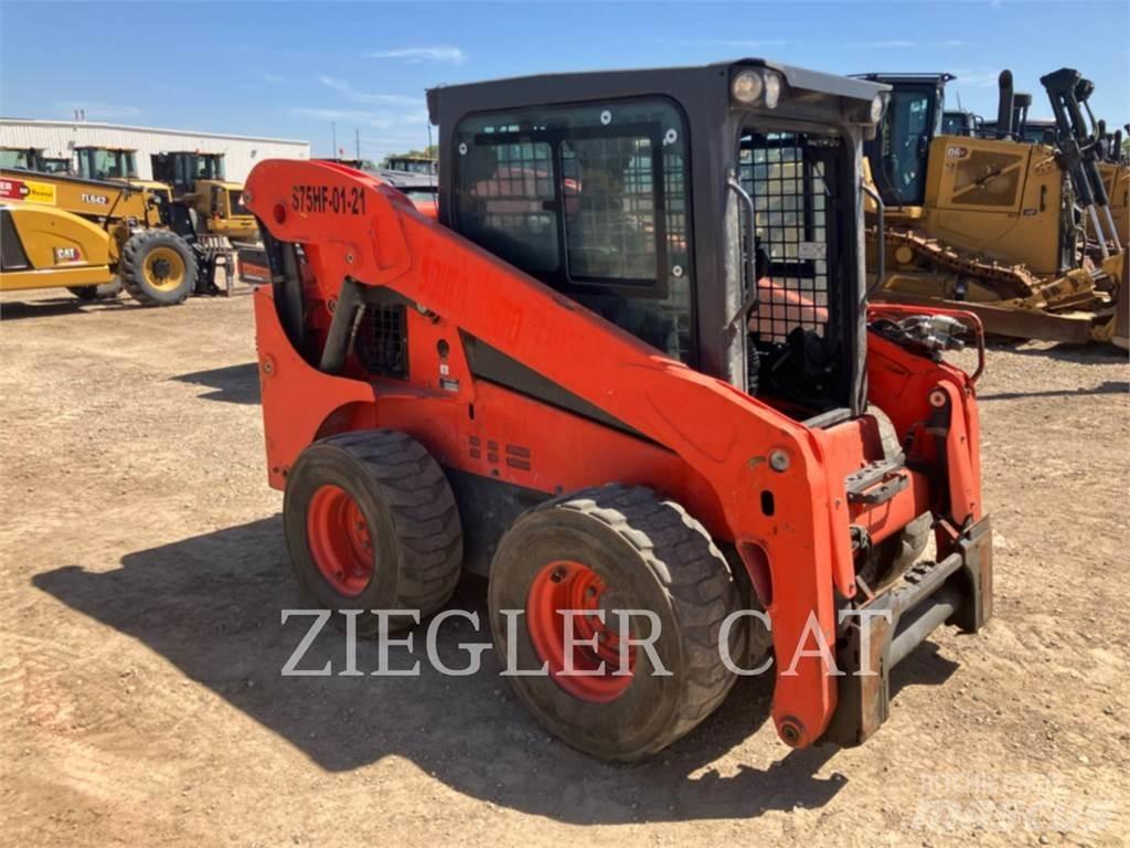 Kubota SSV75 Smykem řízené nakladače