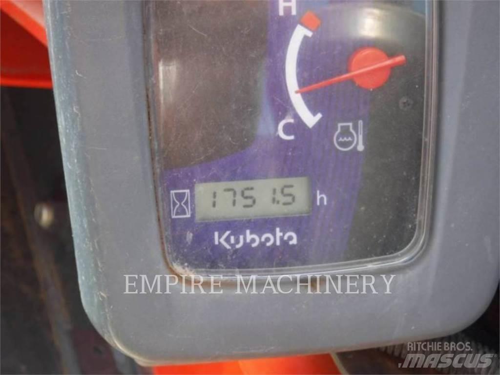 Kubota SSV75 Smykem řízené nakladače