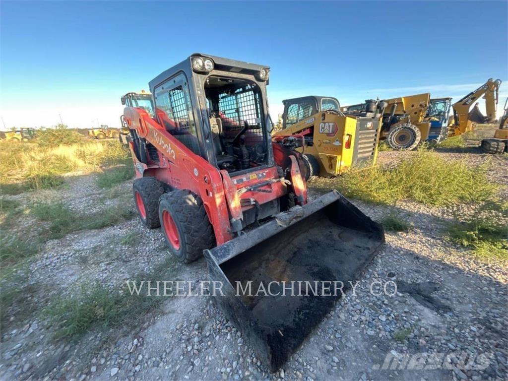Kubota SSV75 Smykem řízené nakladače