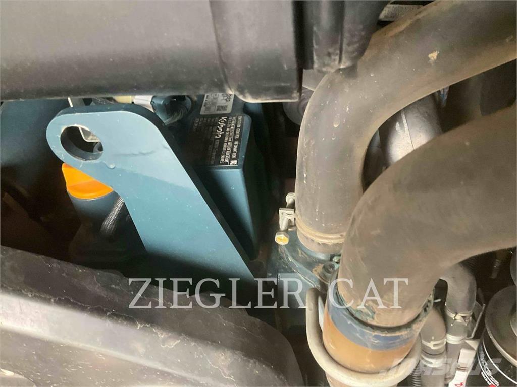 Kubota SSV75 Smykem řízené nakladače