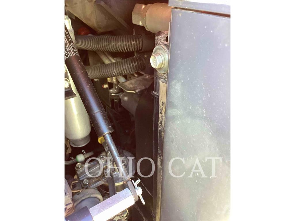 Kubota SVL75-2 Smykem řízené nakladače