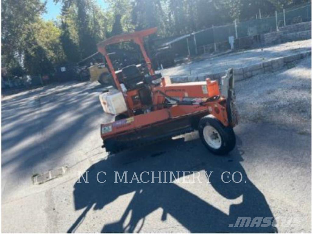 Lay-Mor SM300 Zametací kartáče