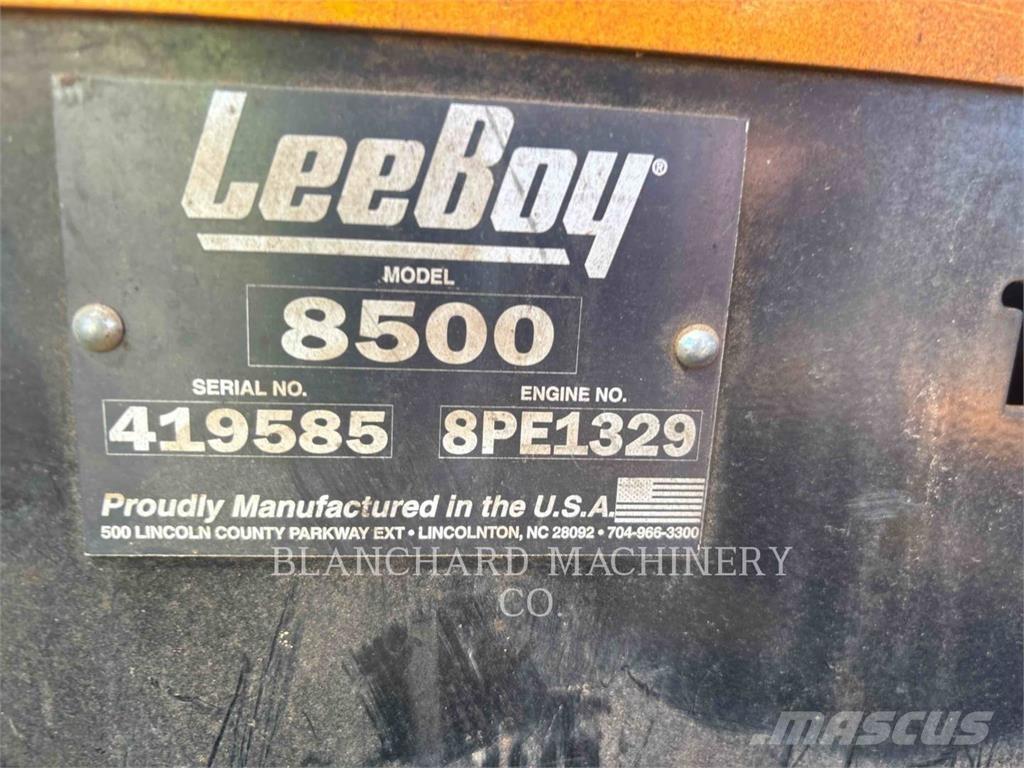 LeeBoy 8500E Finišery