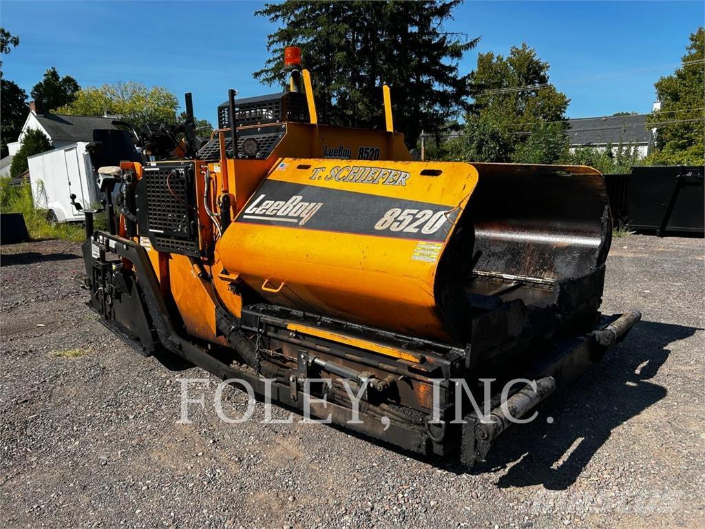 LeeBoy 8520 Finišery