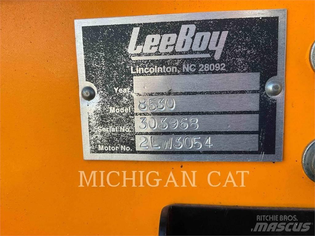 LeeBoy 8530 Finišery