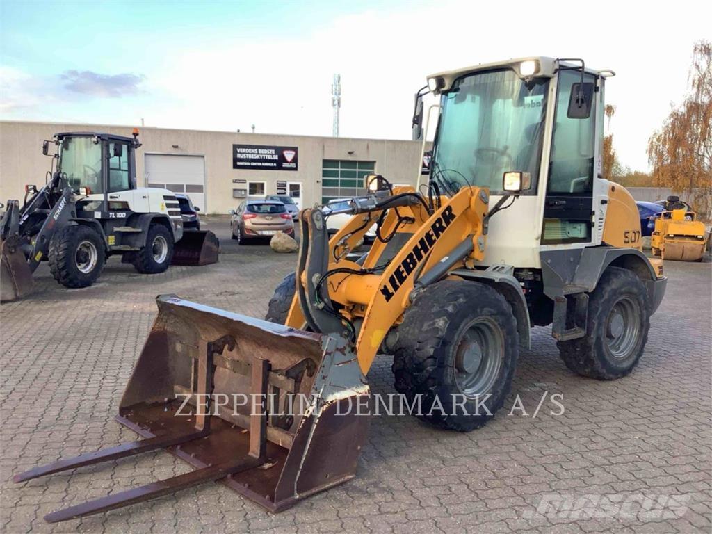 Liebherr 507 Kolové nakladače