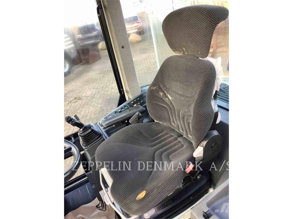 Liebherr 507 Kolové nakladače