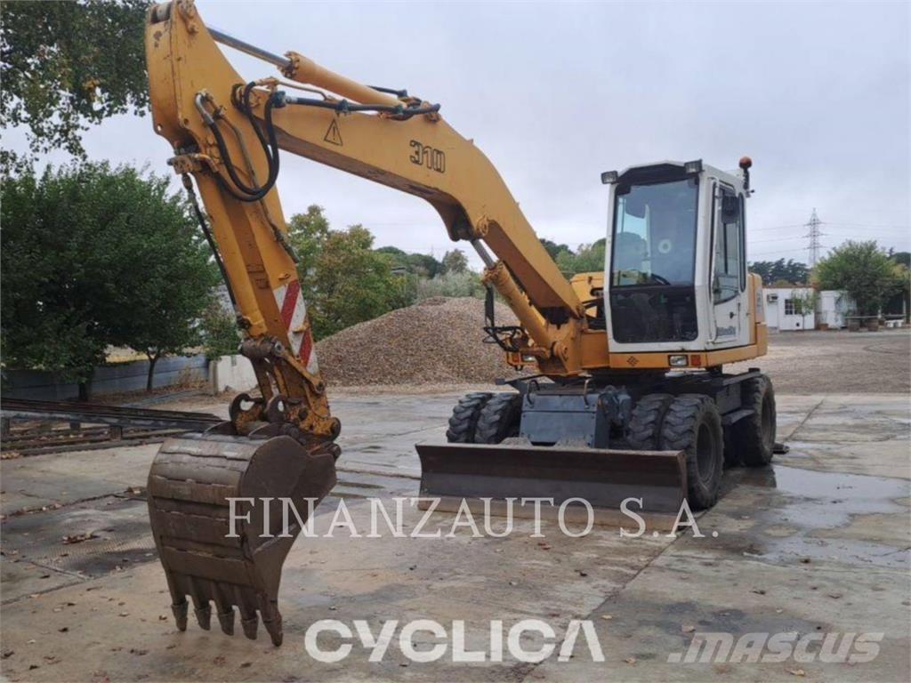 Liebherr A310B Kolová rýpadla
