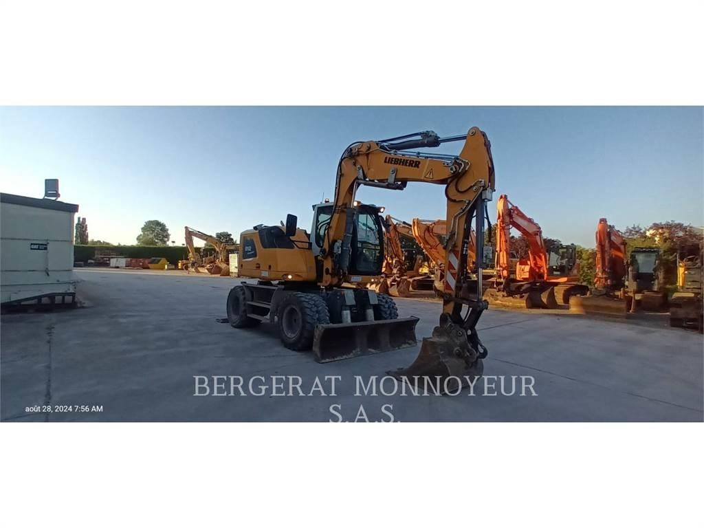 Liebherr A912 Kolová rýpadla