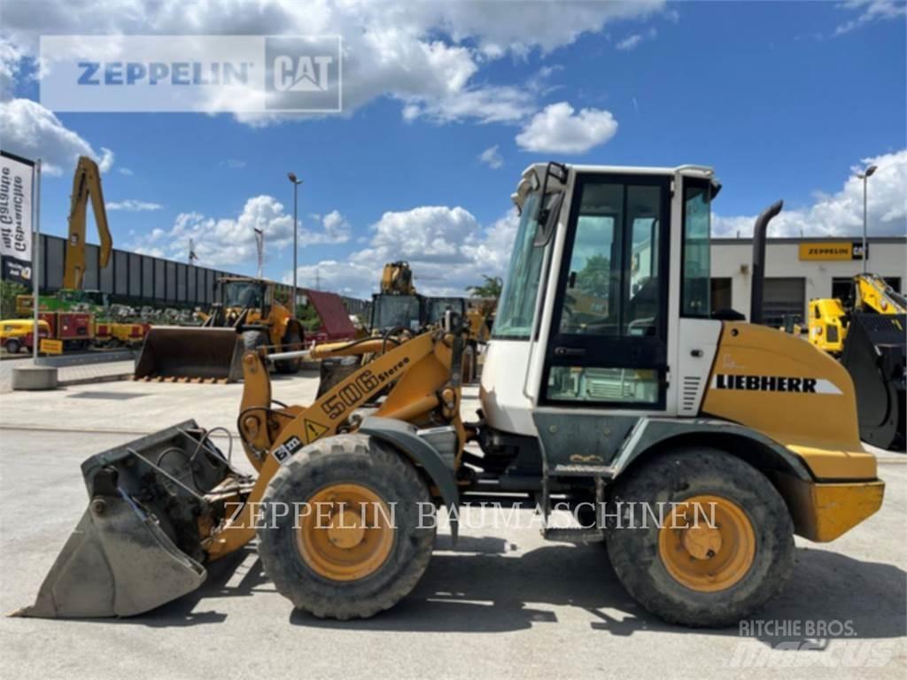 Liebherr L506 Kolové nakladače