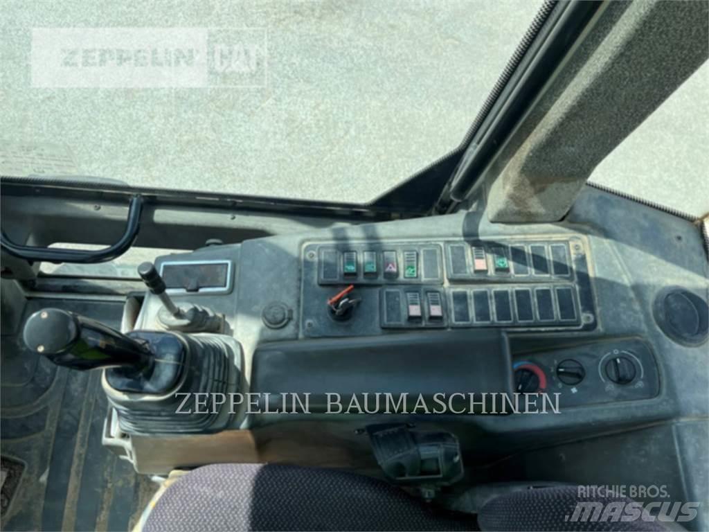 Liebherr L506 Kolové nakladače