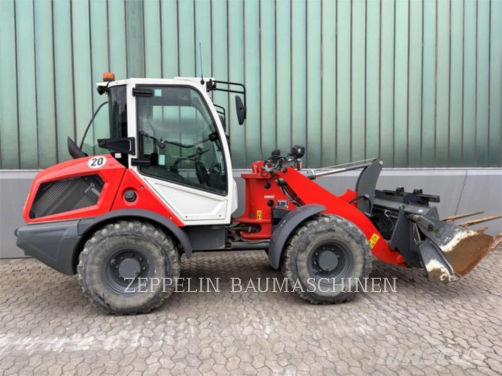 Liebherr L506 Kolové nakladače