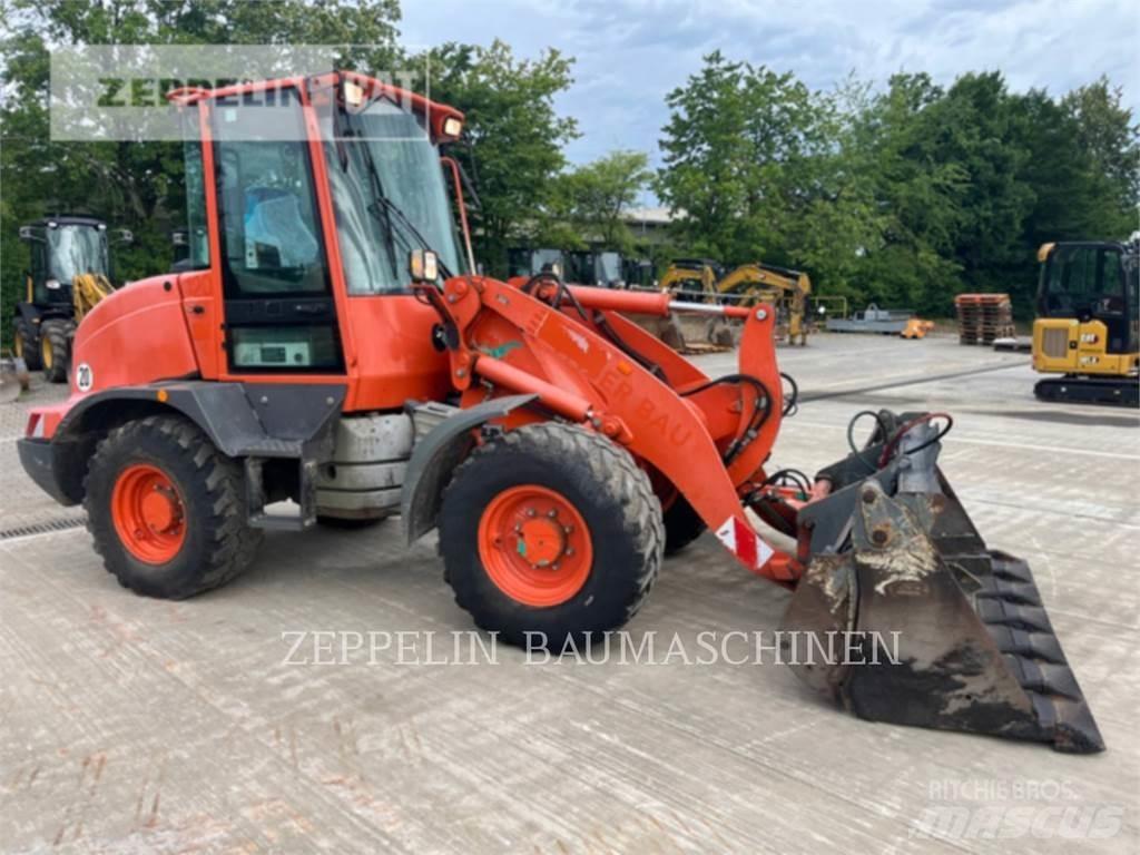 Liebherr L510 Kolové nakladače
