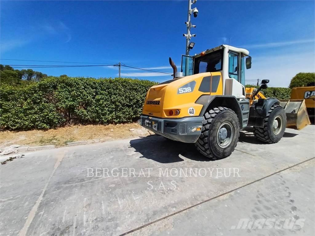Liebherr L538 Kolové nakladače