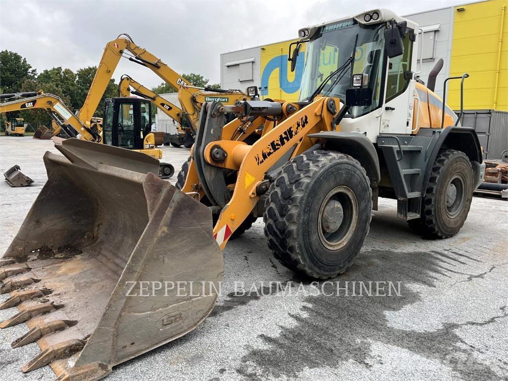 Liebherr L546 Kolové nakladače