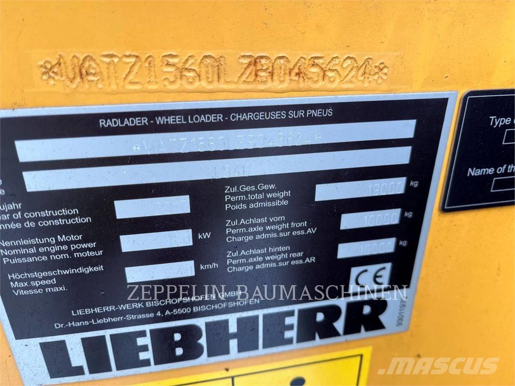 Liebherr L546 Kolové nakladače